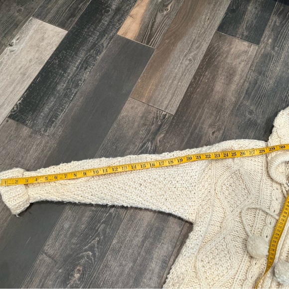 Native Inka 100% Wool Elf Hooded Chunky Sweater Fisherman Cable Pom Pom Long - Picture 9 of 11